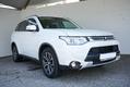  Foto č. 2 - Mitsubishi Outlander 2.2 DI-D 4WD 2015